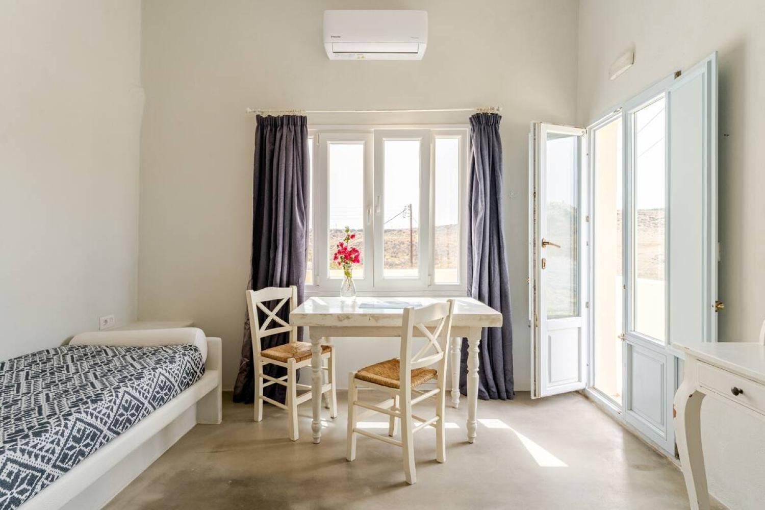 Drakkar Houses Fira  Exterior foto